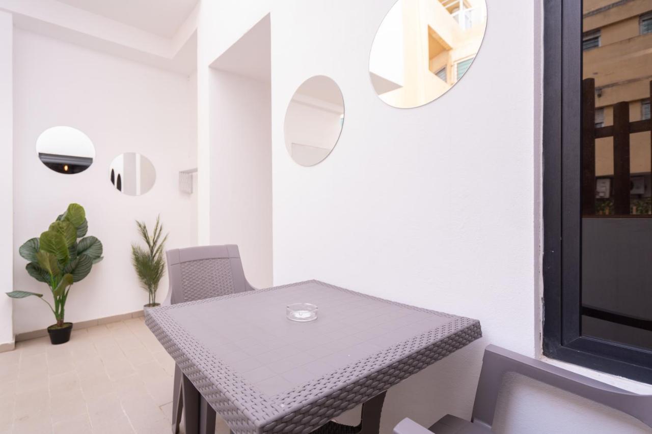 Apartment Apt Bourgogne N°2, 2 P *